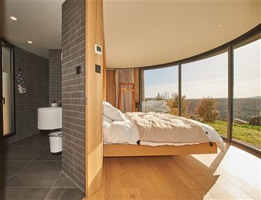 Ecolodge Lumipod : un hébergement insolite nature proche de Millau en Aveyron